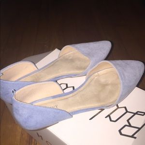 Like new old navy baby blue suade flats